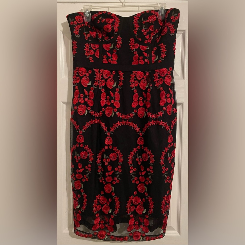 New City Chic Black Strapless Dress with Red Floral Embroidery S16